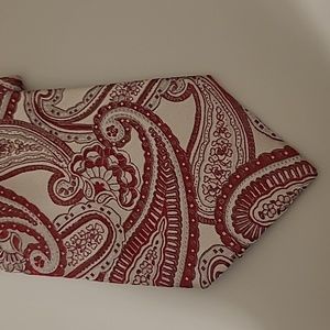 Men's tie
